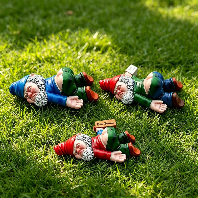 Funny Garden Gnome | Resin Yard Gnomes, Statues & Figurines | Indoor & Outdoor | Weatherproof Ornaments | Garden Gift Idea